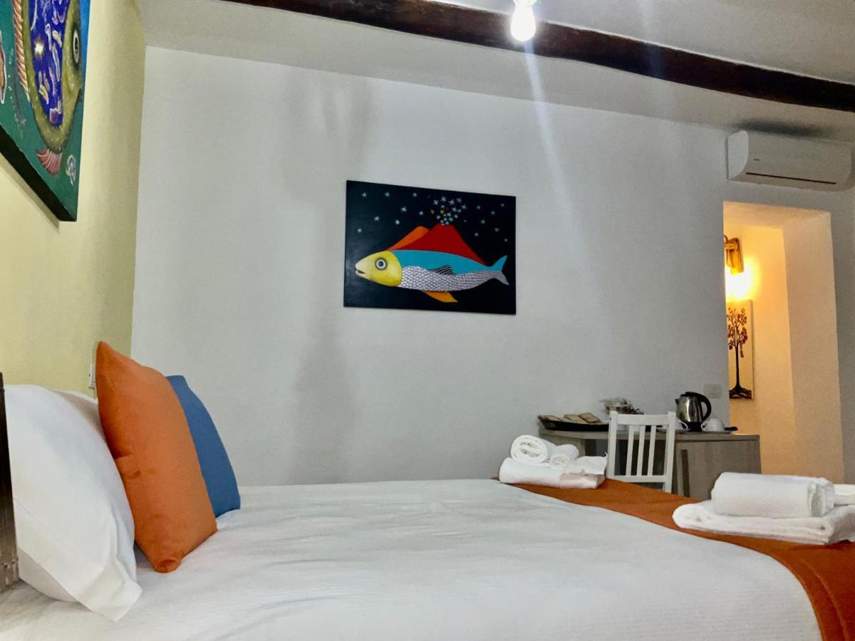 'A Room De' Scugnizzi Naples Luaran gambar