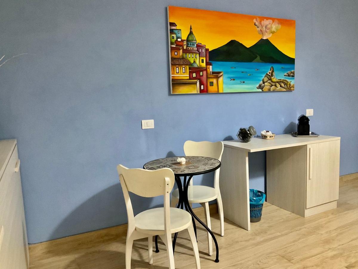 'A Room De' Scugnizzi Naples Luaran gambar