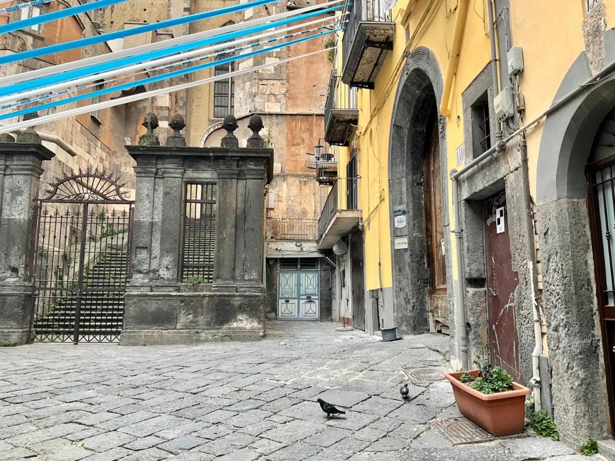 'A Room De' Scugnizzi Naples Luaran gambar